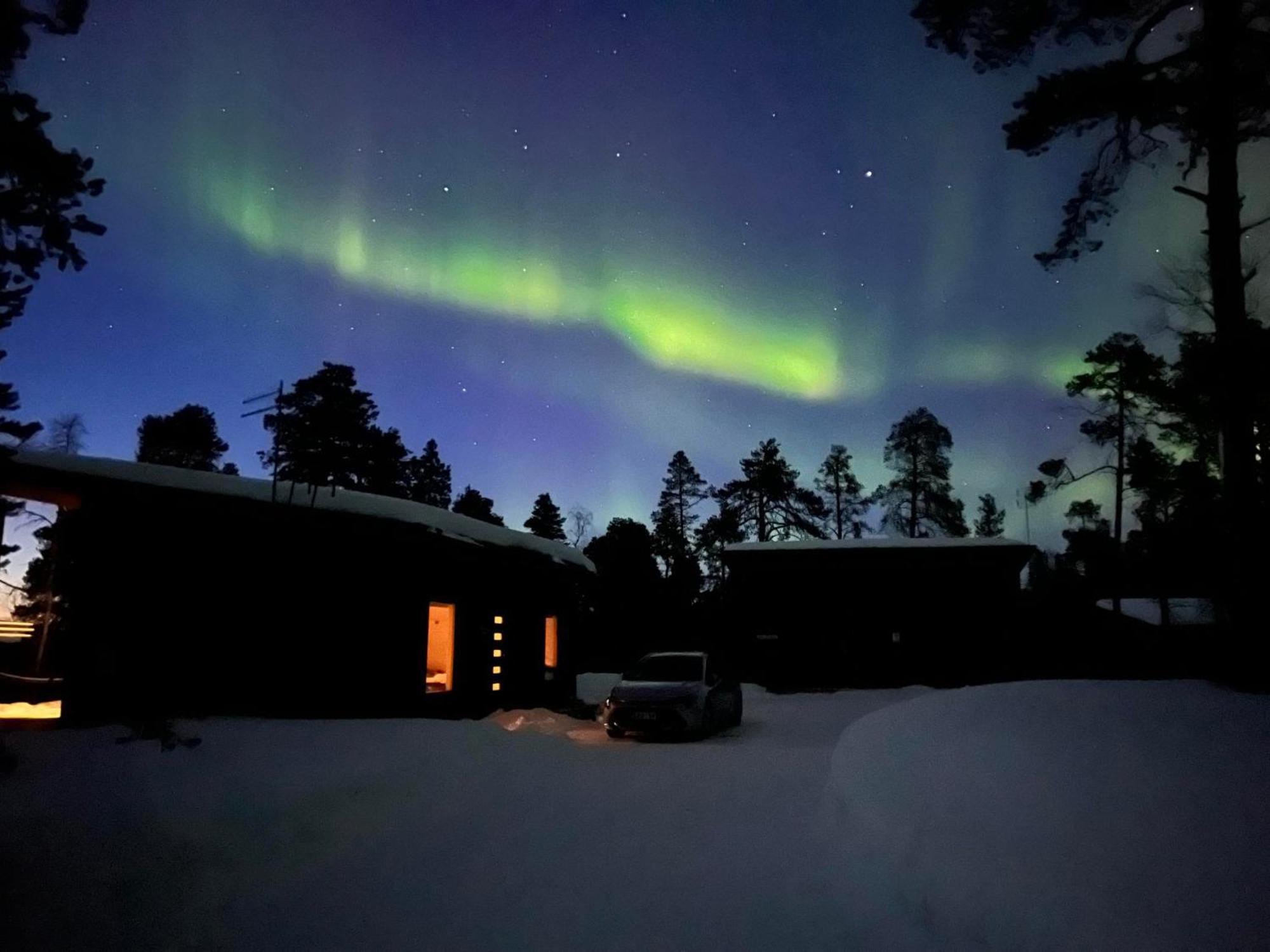 Villa Paadari Enare Exteriör bild